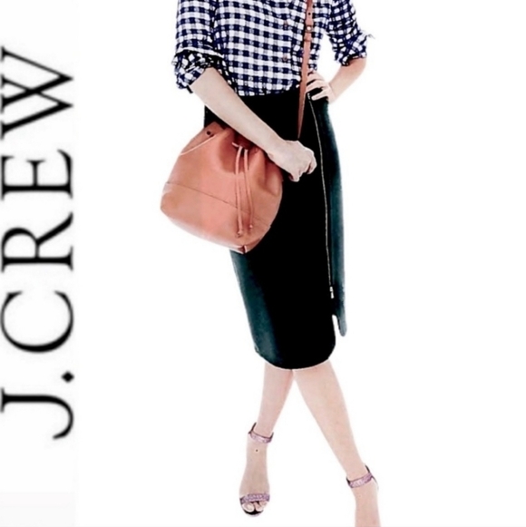 J.Crew Black Wool High-Waist Asymmetrical Zip Midi Skirt Women’s 0 NWT - Picture 3 of 15